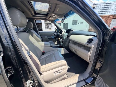 Used 2011 Honda Pilot Touring image 62