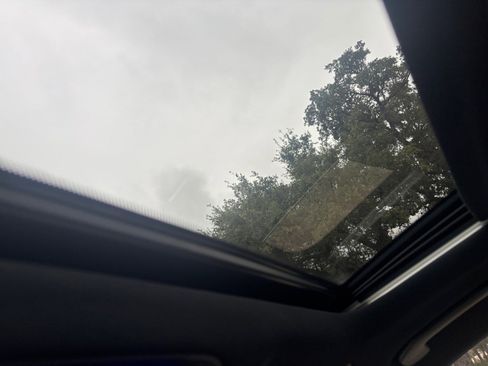 Used 2024 Mercedes-Benz C 300 Sedan image 18