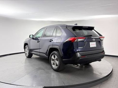 Used 2024 Toyota RAV4 XLE FWD image 6