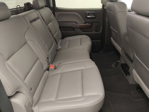 Used 2018 GMC Sierra 1500 SLT w/ SLT Premium Package AWD/4WD image 19