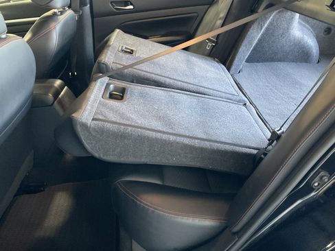 Used 2023 Nissan Altima 2.5 SR image 37