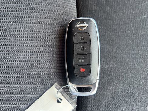 Certified 2024 Nissan Sentra SV image 25