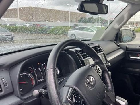 Used 2024 Toyota 4Runner TRD Off-Road Premium w/ Moonroof Package image 13