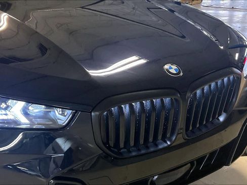Used 2024 BMW X5 xDrive40i w/ M Sport Package AWD/4WD image 30