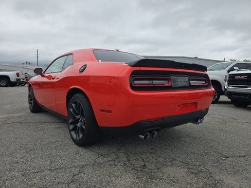 Used 2023 Dodge Challenger SXT w/ Blacktop Package image 3