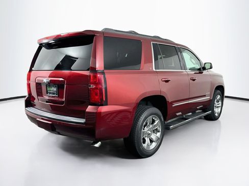 Used 2019 Chevrolet Tahoe LT w/ LT Signature Package AWD/4WD image 9