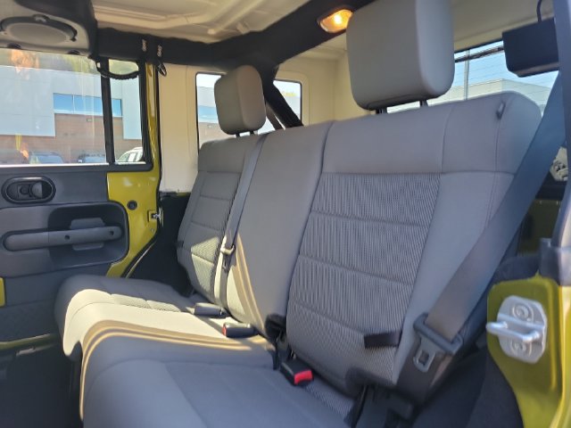Used 2008 Jeep Wrangler Unlimited Sahara w/ Trailer Tow Group AWD/4WD image 10
