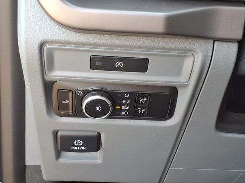 Used 2025 Ford F150 XLT w/ Equipment Group 301A Standard AWD/4WD image 13