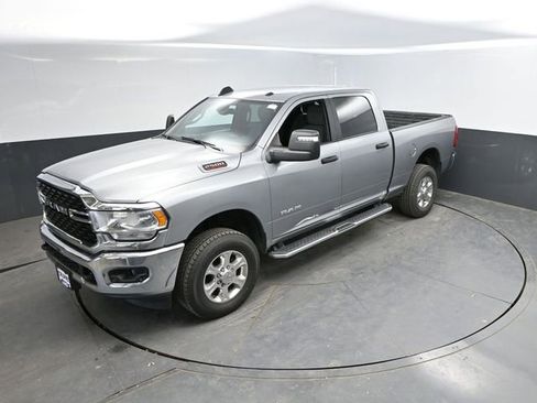 Used 2024 RAM 2500 Big Horn w/ Level 2 Equipment Group AWD/4WD image 42