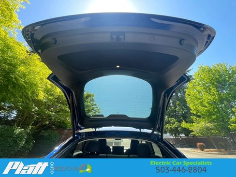 Used 2024 Tesla Model Y Long Range RWD image 56