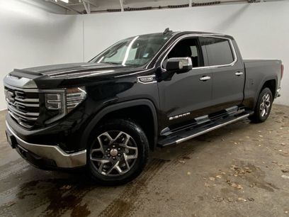 Used 2023 GMC Sierra 1500 SLT w/ SLT Premium Package