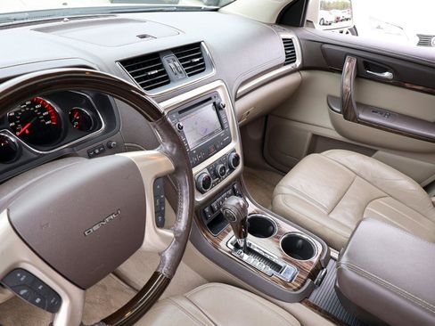 Used 2015 GMC Acadia Denali image 41