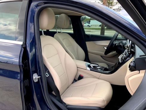 Used 2016 Mercedes-Benz C 300 Sedan w/ Multimedia Package image 9