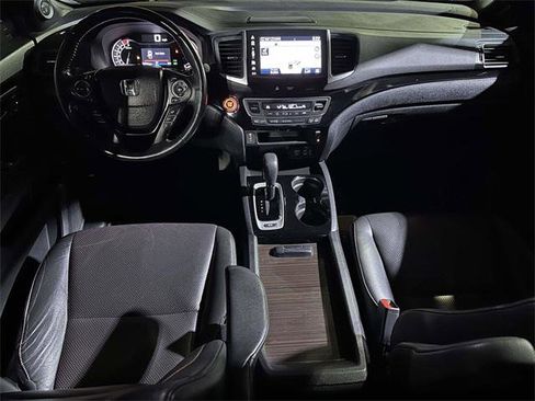 Used 2017 Honda Ridgeline Black Edition image 17
