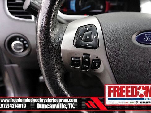 Used 2014 Ford Taurus SEL w/ Equipment Group 201A FWD image 24