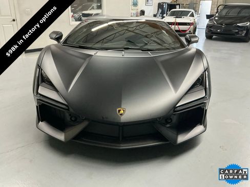Used 2024 Lamborghini Revuelto image 7