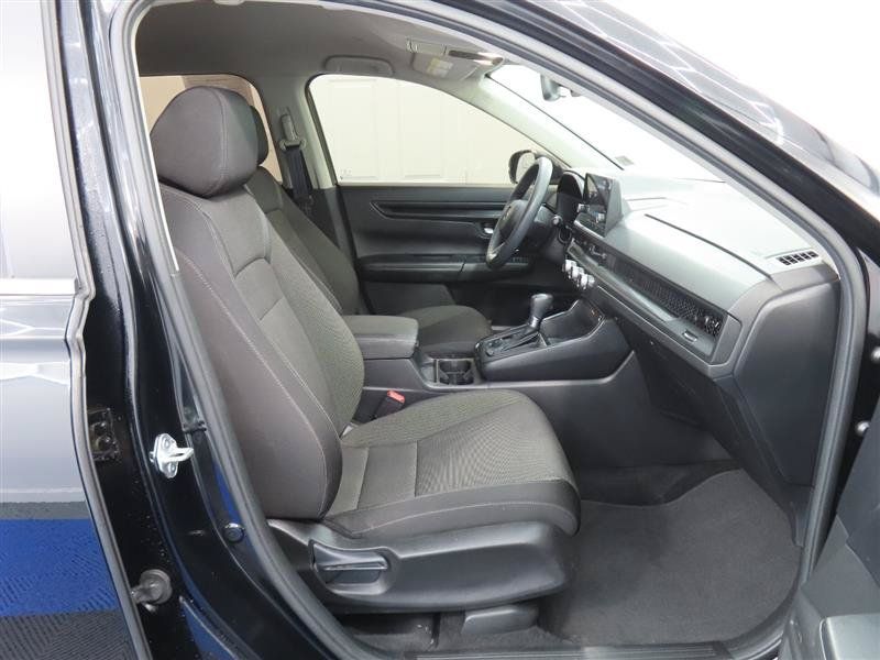 Used 2023 Honda CR-V LX image 29