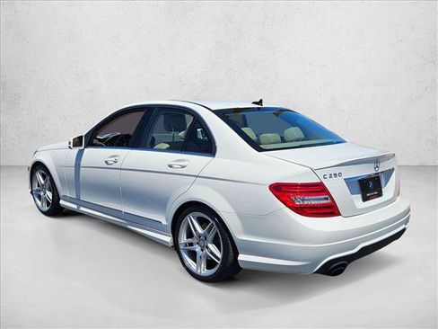 Used 2013 Mercedes-Benz C 250 Sedan image 8
