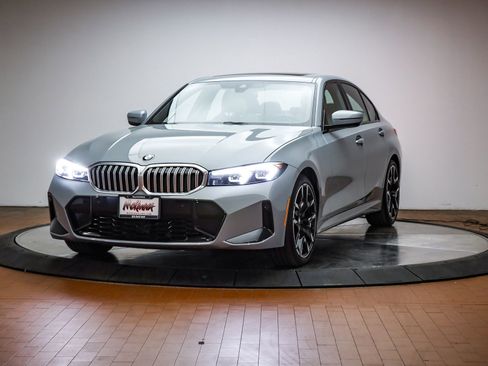 Used 2026 BMW 330i xDrive Sedan image 1