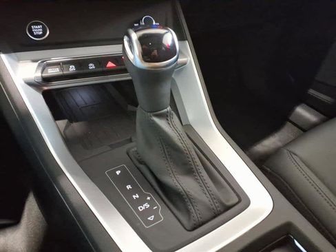 Certified 2025 Audi Q3 2.0T Premium w/ Convenience Package image 13