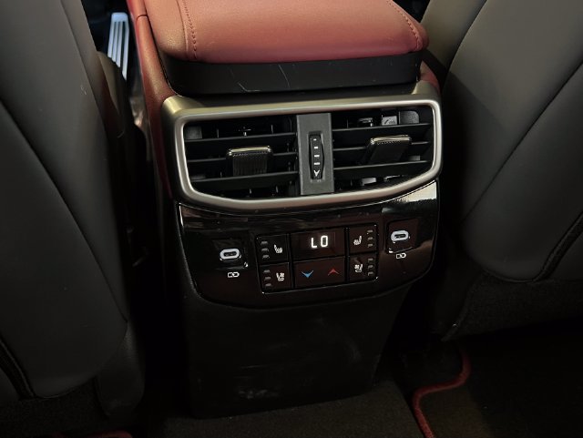 Used 2023 Lexus RX 500h F Sport w/ Accessory Package (2T) AWD/4WD image 37