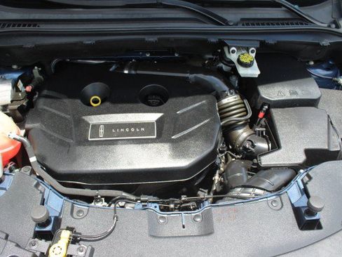 Used 2018 Lincoln MKC Premiere FWD image 40