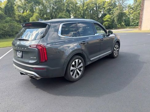Used 2021 Kia Telluride EX w/ EX Premium Package FWD image 5