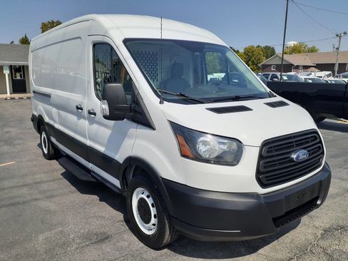 Used 2019 Ford Transit 150 148 Medium Roof image 5