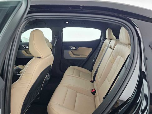 Used 2022 Polestar Polestar 2 w/ Plus Package image 17