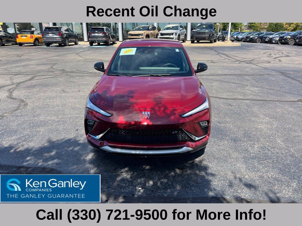 Used 2024 Buick Envista Sport Touring w/ Convenience I Package FWD image 4