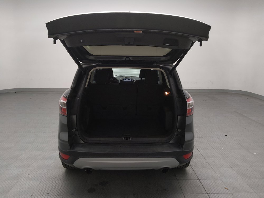 Used 2017 Ford Escape SE w/ Equipment Group 201A FWD image 29
