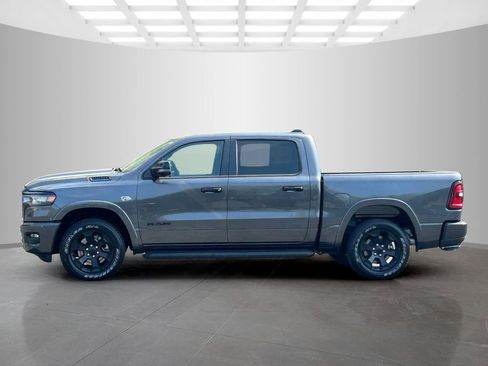 New 2026 RAM 1500 4x4 Crew Cab image 2