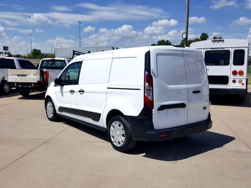 Used 2021 Ford Transit Connect XL image 9