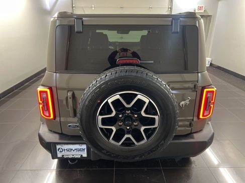 New 2025 Ford Bronco Outer Banks image 5