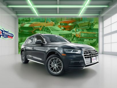 Used 2018 Audi Q5 Premium Plus w/ Premium Plus Package