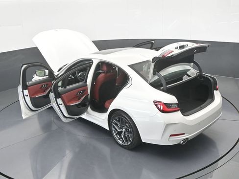 Used 2025 BMW 330i xDrive Sedan image 71