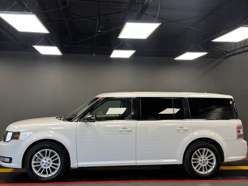 Used 2014 Ford Flex SEL w/ Equipment Group 201A image 2
