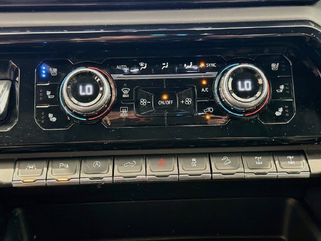 Certified 2023 GMC Sierra 1500 AT4X w/ AT4X AEV Edition AWD/4WD image 13