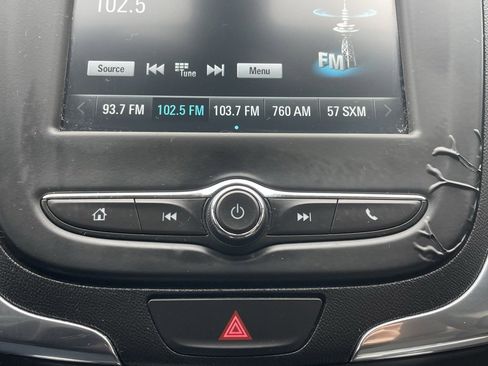 Certified 2018 Chevrolet Equinox LT image 37