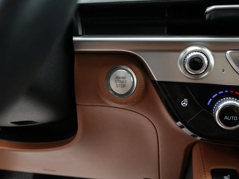 Certified 2024 Kia Telluride EX X-Line AWD/4WD image 38