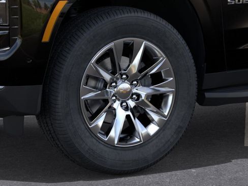 New 2026 Chevrolet Suburban Premier RWD image 9