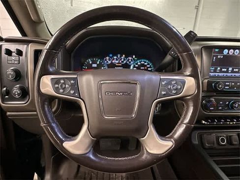 Used 2019 GMC Sierra 3500 Denali image 7