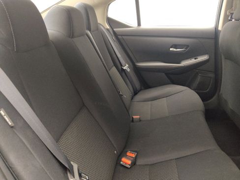 Used 2021 Nissan Sentra S FWD image 19