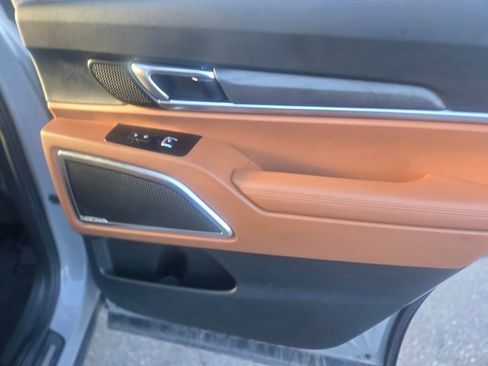 Used 2023 Kia Telluride SX Prestige X-Line image 57