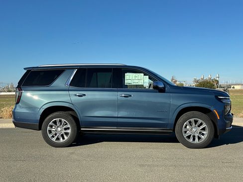 New 2026 Chevrolet Tahoe Premier image 3