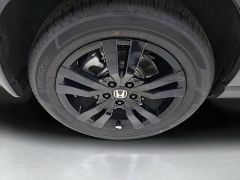 Certified 2026 Honda HR-V Sport image 14
