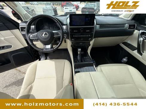 Used 2023 Lexus GX 460 Premium w/ Premium Package AWD/4WD image 22