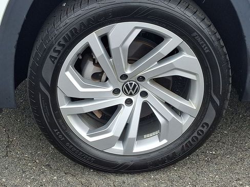 Certified 2023 Volkswagen Atlas SE AWD/4WD image 8