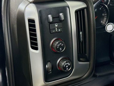 Used 2014 GMC Sierra 1500 SLE w/ SLE Value Package AWD/4WD image 12
