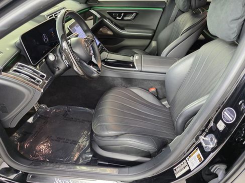 Certified 2023 Mercedes-Benz S 500 4MATIC image 9